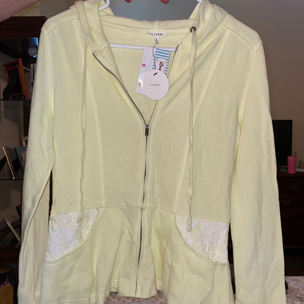 ✨Light Yellow and Lace Zip Up Jacket✨